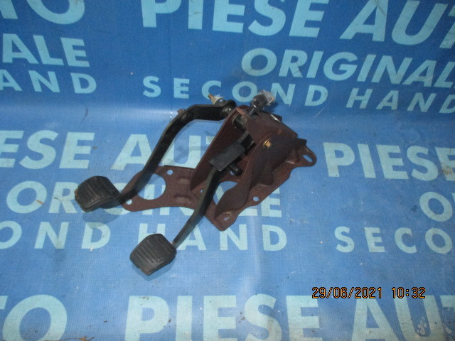 Pedalier Ford Transit 2.0tdci