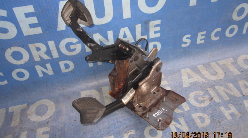 Pedalier Peugeot 207 1.6 16v VTI; 9685102080