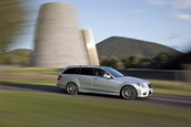 Pentru familistii convinsi: Mercedes E63 AMG Estate