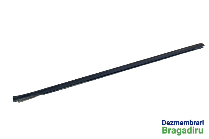 Perie exterior geam usa spate dreapta Cod: 4M51-A25604 Ford Focus 2 [2004 - 2008] wagon 5-usi 1.8 MT (125 hp)