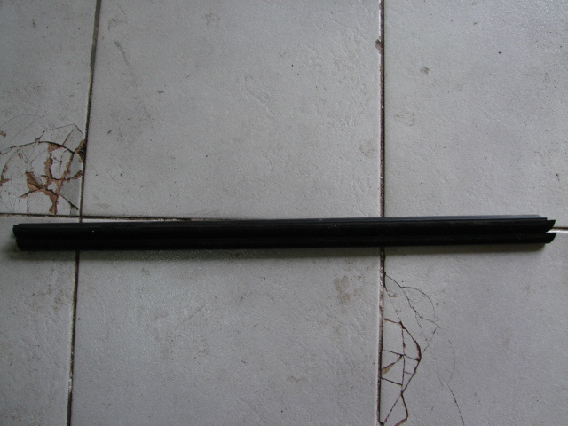 Perie geam dreapta spate interior Skoda Octavia 2 [2004 - 2008] RS liftback 5-usi 2.0 TFSI MT (200 hp) (1Z3)