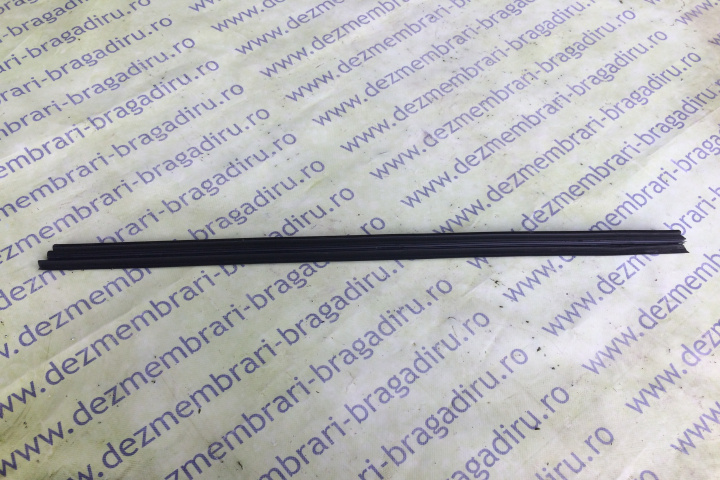Perie interior geam usa spate dreapta Opel Corsa C [2000 - 2003] Hatchback 5-usi 1.4 AT (90 hp) (F08 F68)