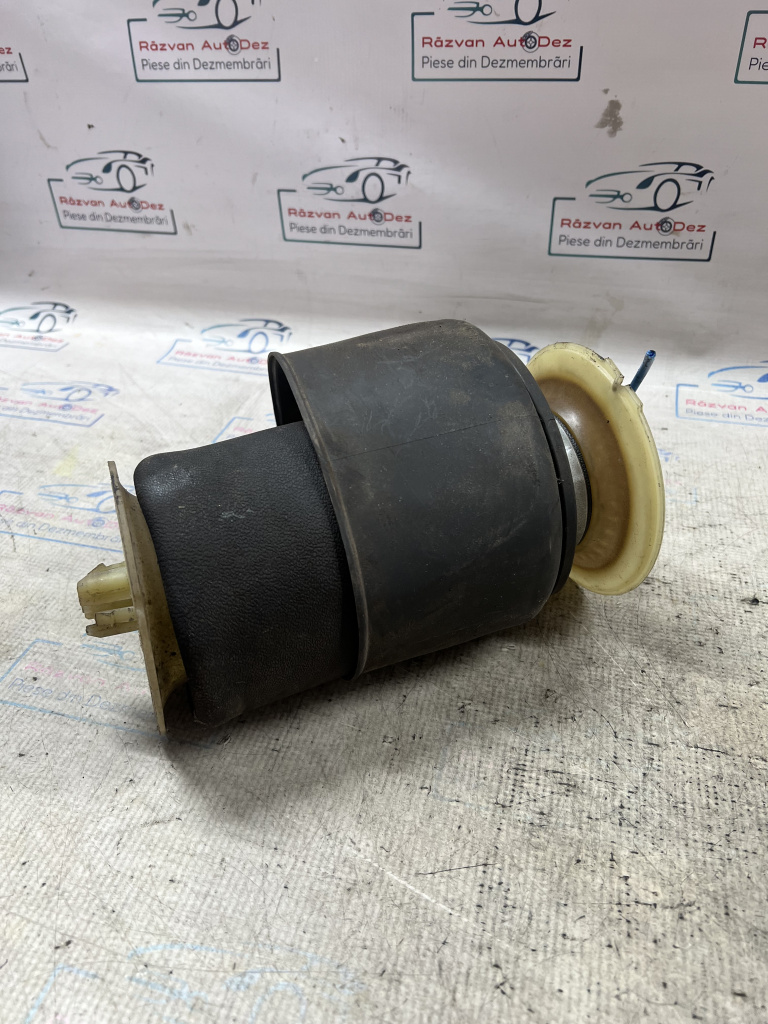 Pernă aer dreapta BMW Seria 5 F11 2015