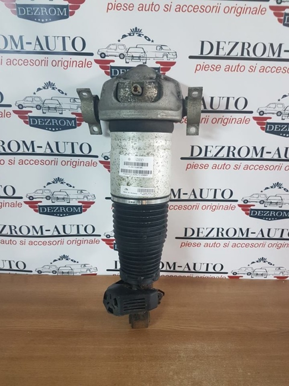 Perna aer dreapta spate 7l861620c vw touareg 7l 2.5 tdi bac bpe 174 cai