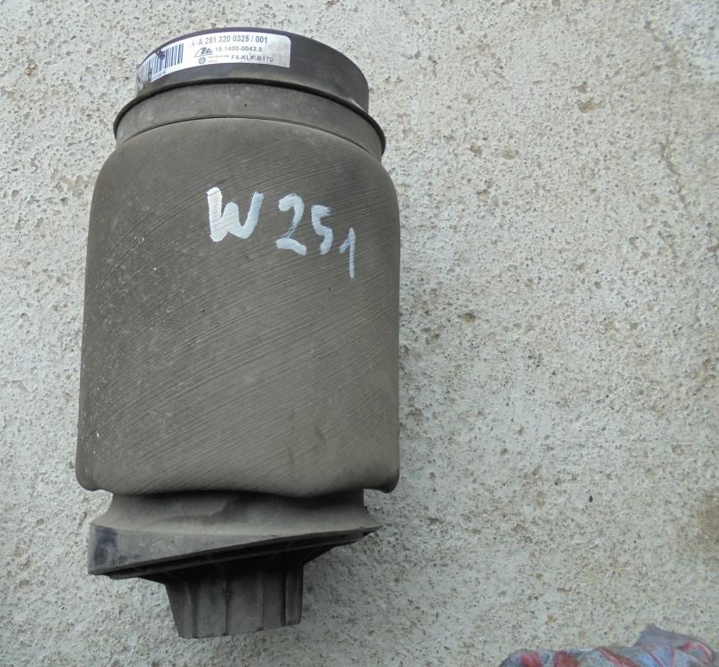 Perna de aer stanga spate Mercedes R-CLASS W251 a2513200325