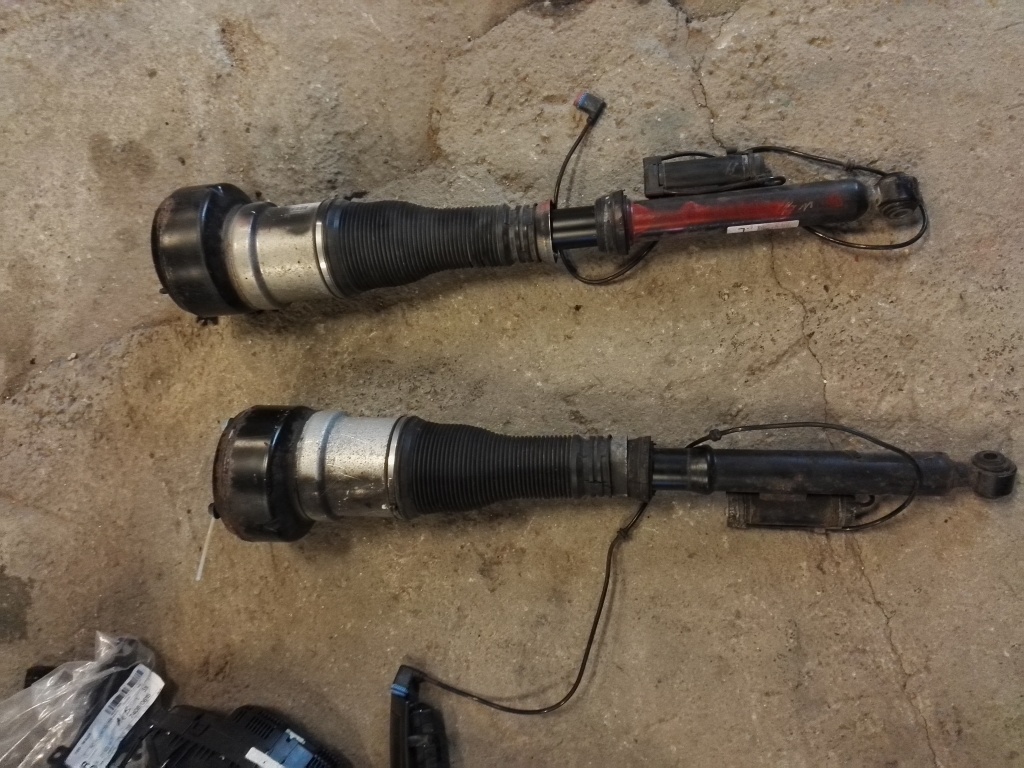 Perna dreapta spate Mercedes S class w221