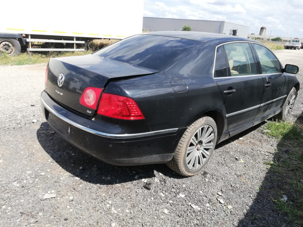 PERNA DREAPTA SPATE VOLKSWAGEN PHAETON 2006 3.0 V6