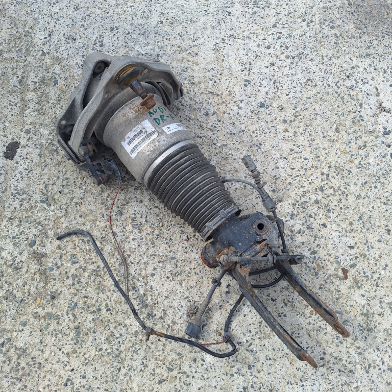 Perna Suspensie Audi Q7 (4L) 2006-2015 3.0 Tdi Bug Motorina Fata Dreapta 7L8616040, 167Ate024633302 Vwaudi