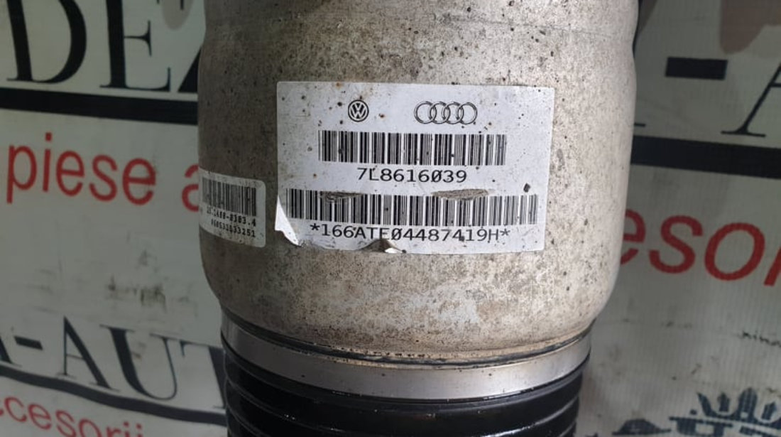 Perne aer originale stanga / dreapta fata Audi Q7 4L 3.0 TDI quattro 211cp coduri : 7L8616039 / 7L8616040