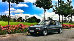 Peugeot 205