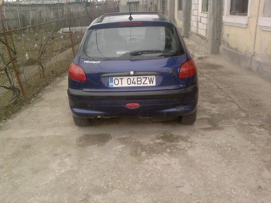 Peugeot 206 1.1