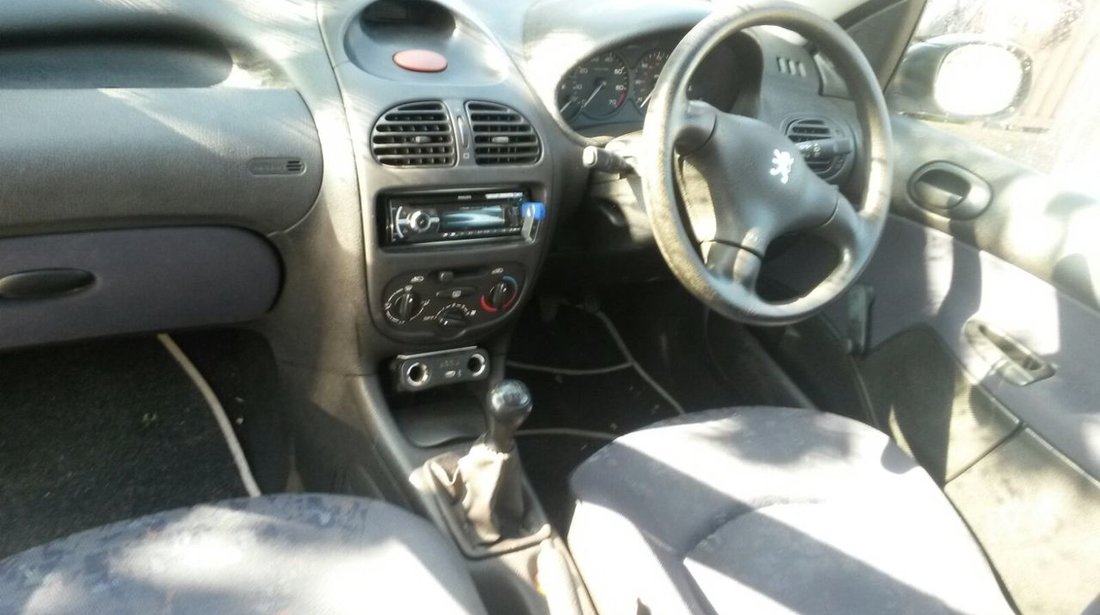 Peugeot 206 1.124 2001