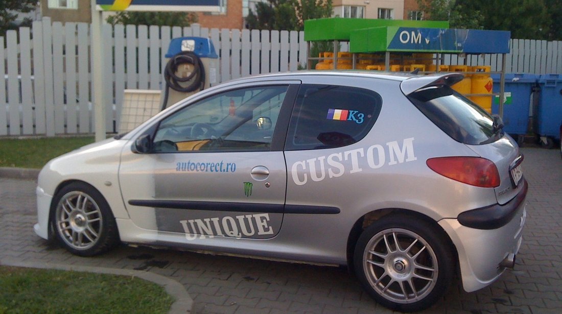 Peugeot 206 2.0 TURBO 2000