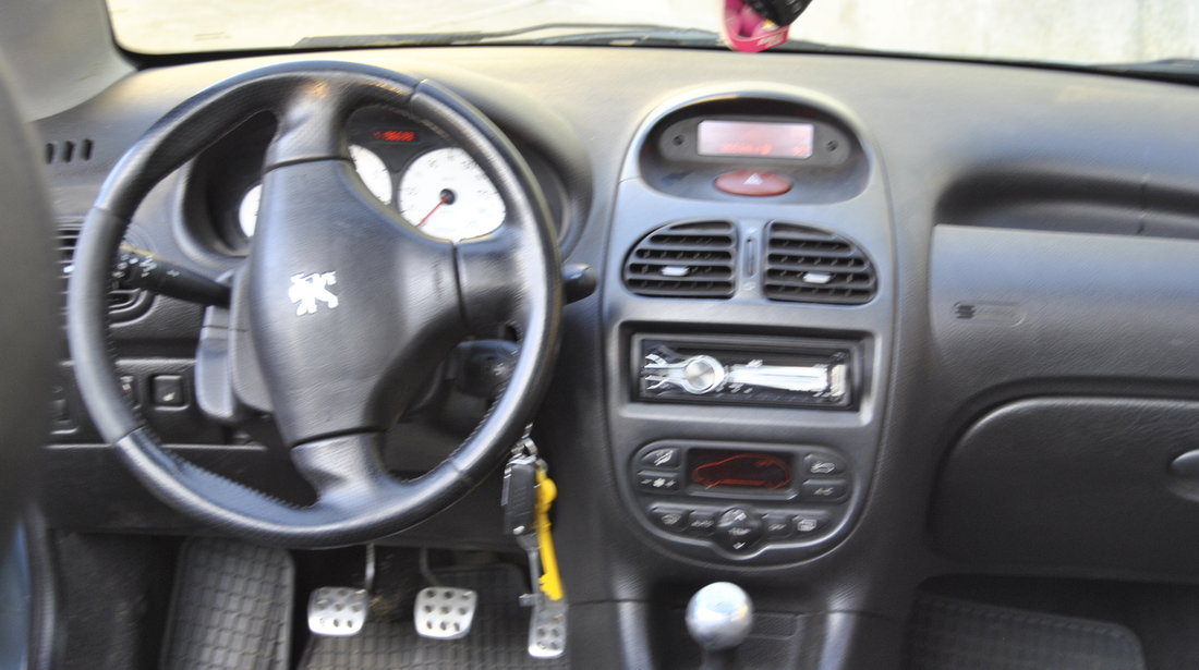 Peugeot 206 CC 1.6 benzina 2004