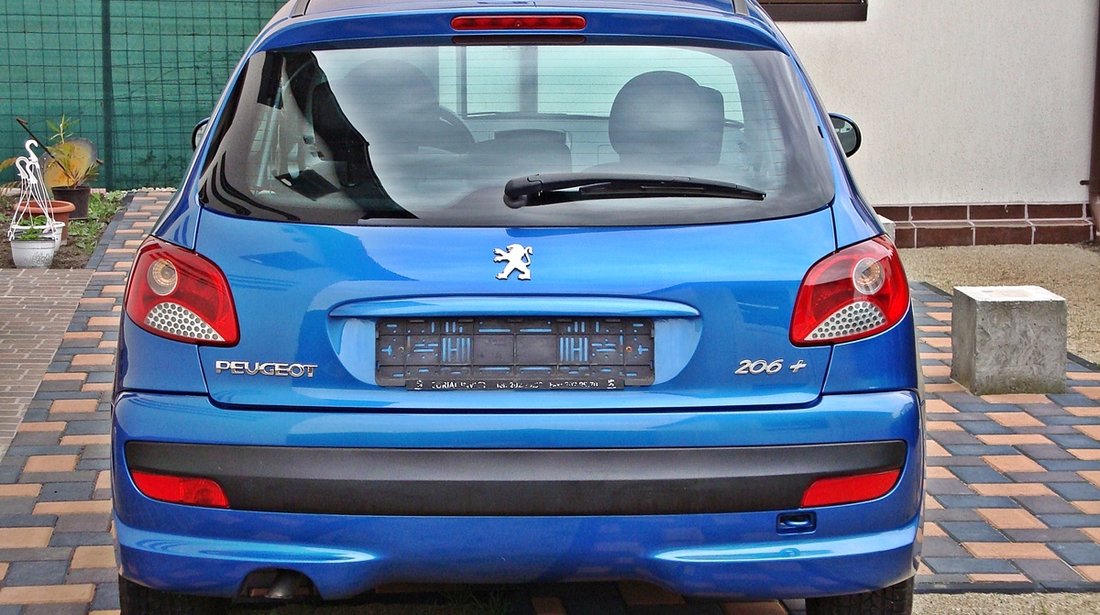 Peugeot 206 plus 1,4 HDI 2011