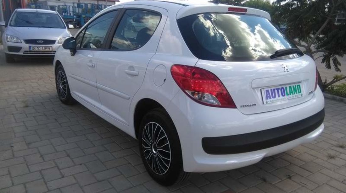 Peugeot 207 1.4HDi, avans ZERO, rata 143eur 2013