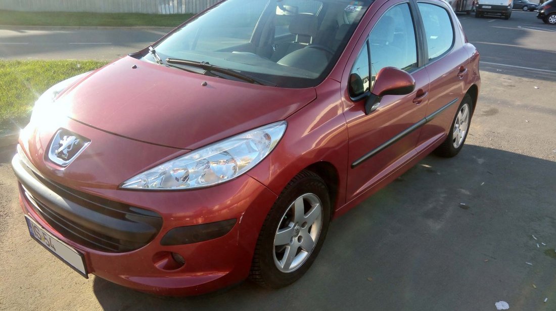 Peugeot 207 14 16V 90CP - ET3J4 2006