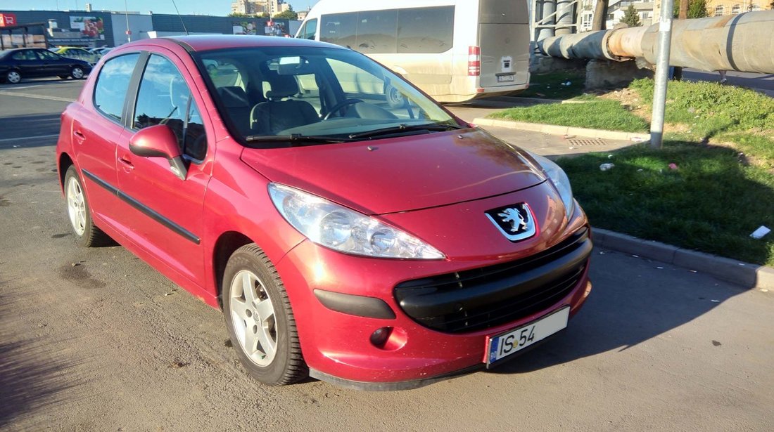 Peugeot 207 14 16V 90CP - ET3J4 2006