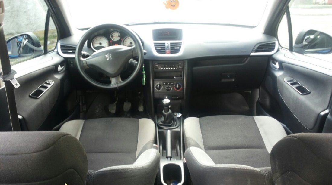 Peugeot 207 1400