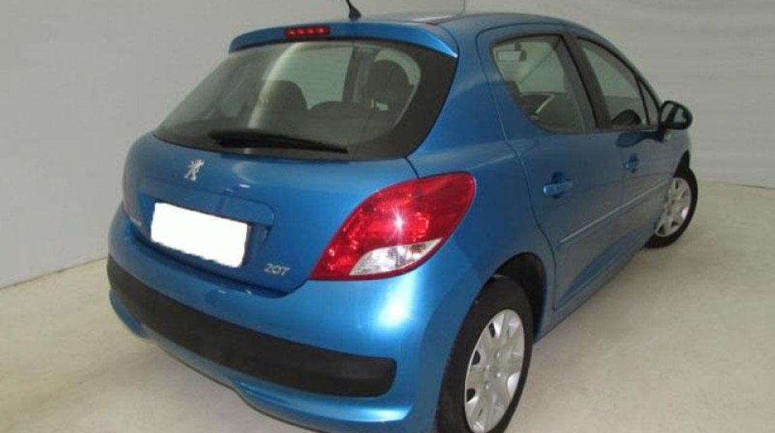 Peugeot 207 Active 1.4 HDI 68 CP M5 2012