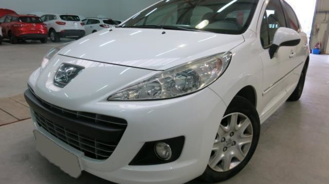 Peugeot 207 Active 1.4 HDI 68 CP M5 2012