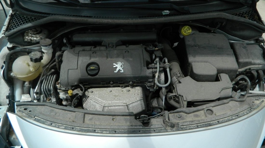 Peugeot 207 , motor, cutie, interior, fata, spate, usa, piese, bara, haion, bord, oglinda,