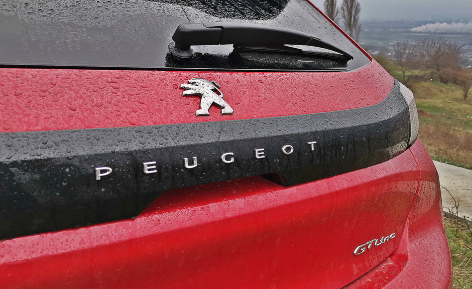 Peugeot 208 GT Line