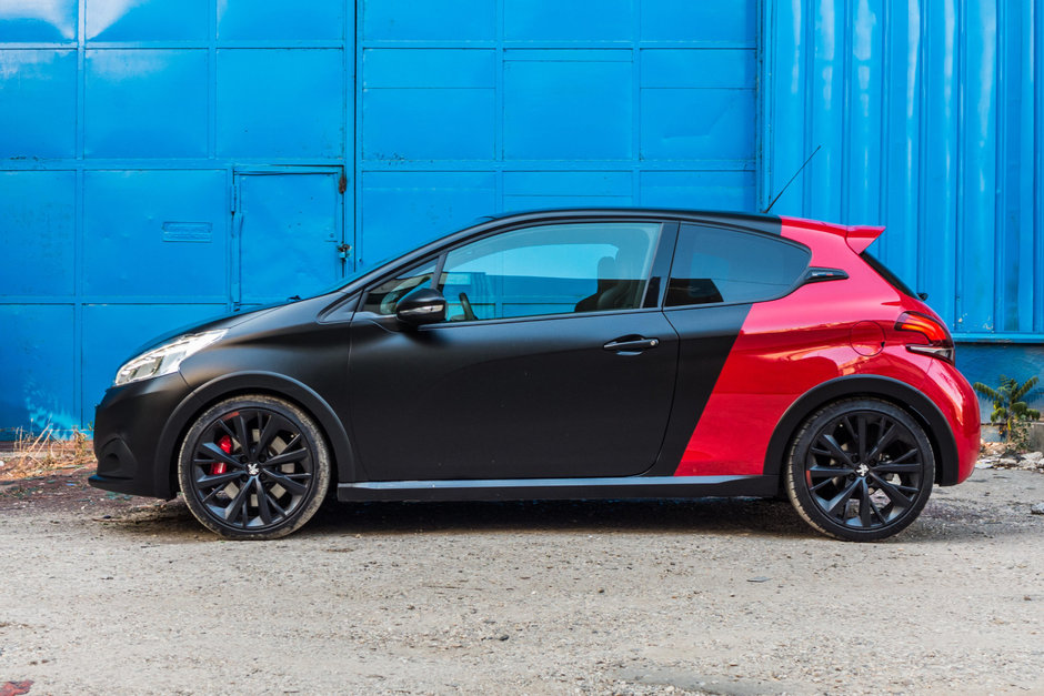 Peugeot 208 GTI