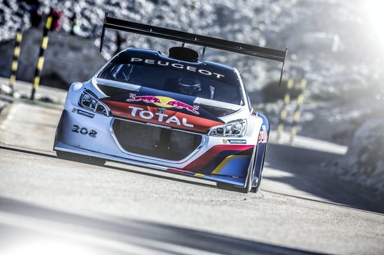 Peugeot 208 T16 Pikes Peak - Galerie Foto