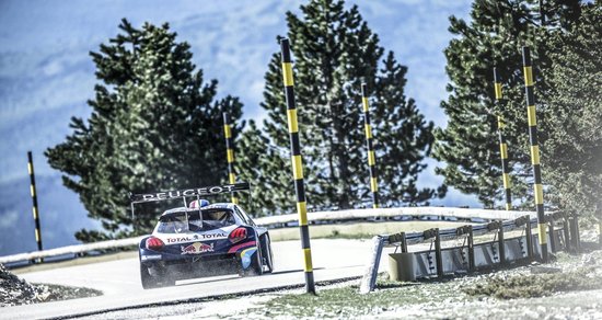 Peugeot 208 T16 Pikes Peak - Galerie Foto