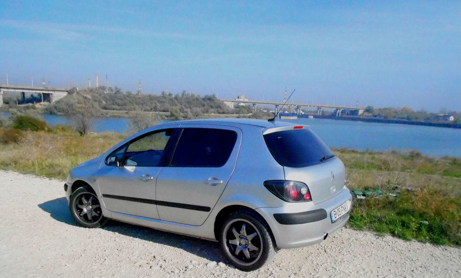 Peugeot 307