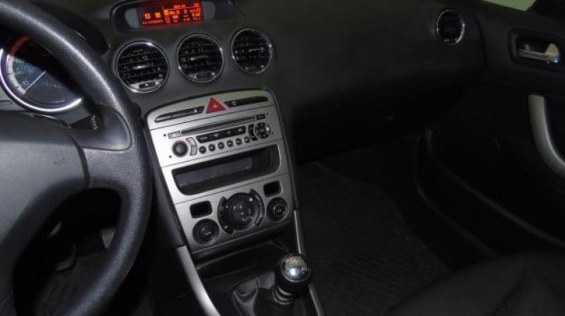 Peugeot 308 1.6 e-HDi Stop&Start Access 111 CP 2012