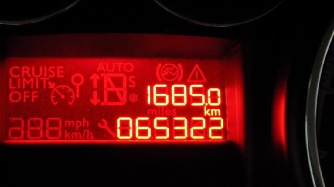 Peugeot 308 Access 1.6 HDI 92 CP 2012
