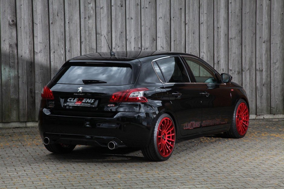 Peugeot 308 GTI de la Clemens Motorsport