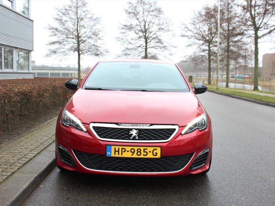 Peugeot 308 GTI de vanzare