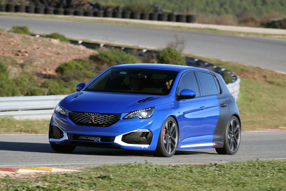 Peugeot 308 R Hybrid concept