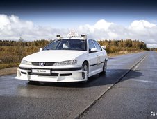 Peugeot 406 tunat ca in Taxi