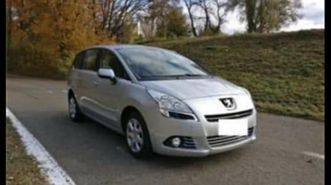 Peugeot 5008 1.6HDI 2011