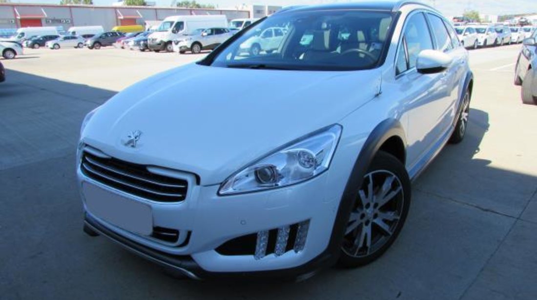 Peugeot 508 SW RXH Hybrid4 2.0 HDI FAP 163 CP BMP + Electric 37 CP automat 6+1 Start&Stop keyless 4WD 2012