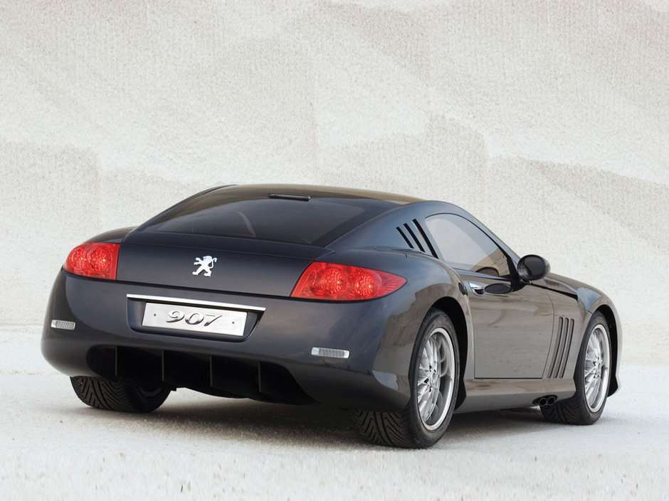 Peugeot 907 Concept