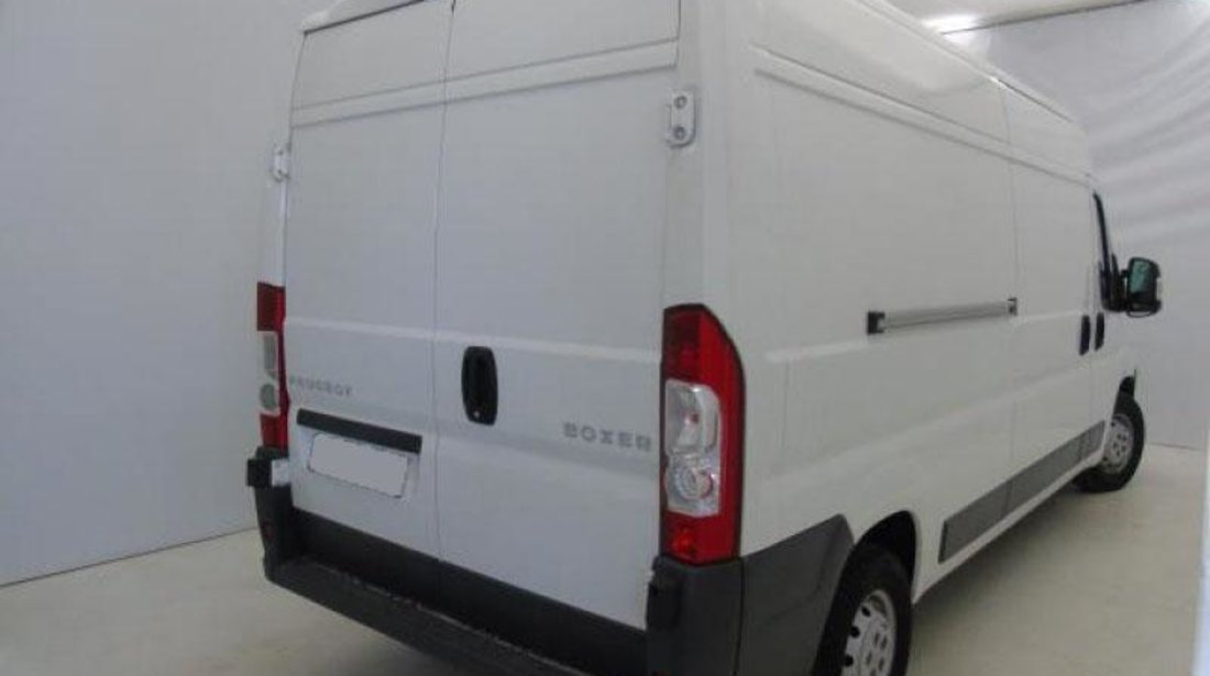 Peugeot Boxer Furgon izoterma frigorifica 2.2 HDI 110 CP 335 L3H2 2013