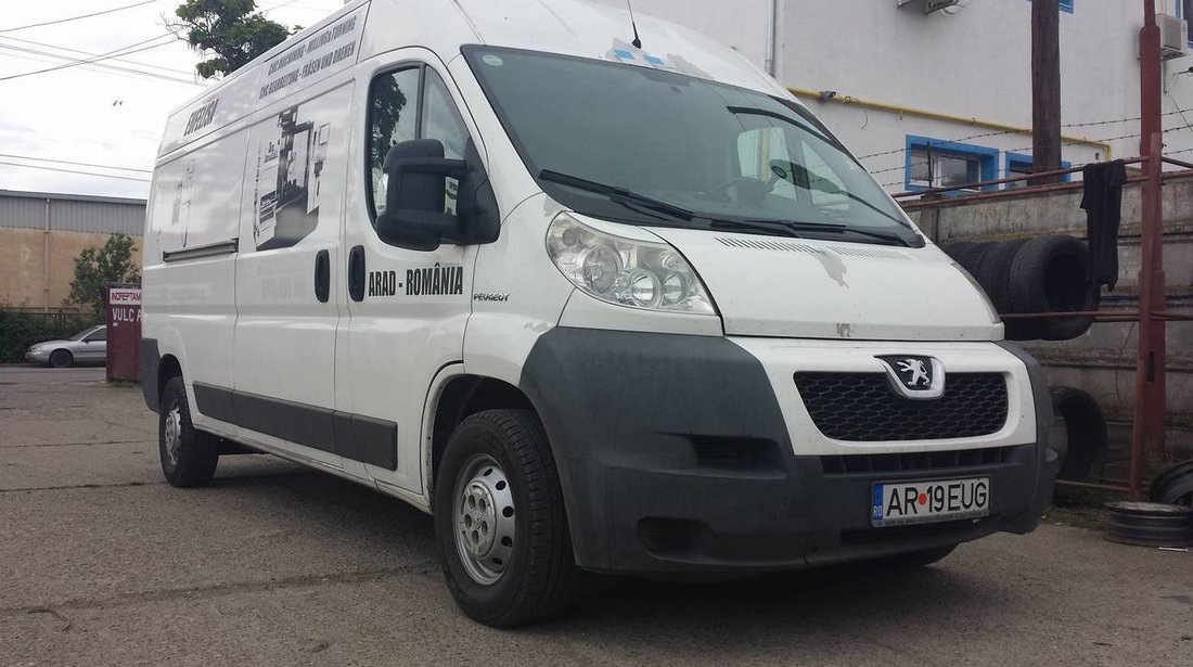 PEUGEOT Boxer