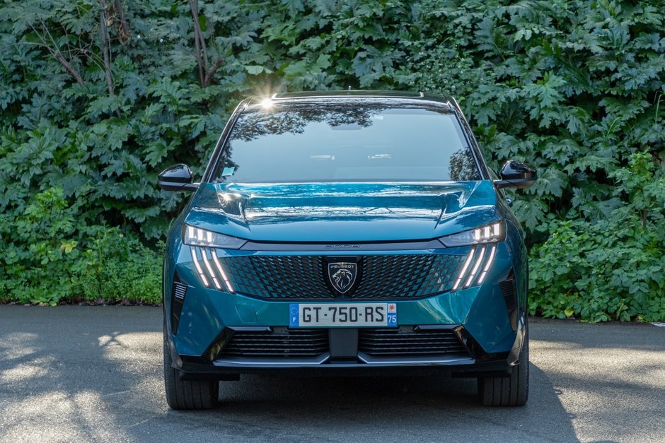 Peugeot E-3008 - Galerie foto