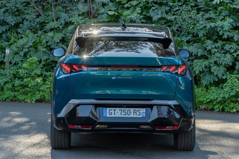 Peugeot E-3008 - Galerie foto