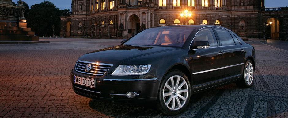 PHAETON: dusul cu apa rece care le-a amintit nemtilor de la VOLSKWAGEN ca sunt marca poporului si nu un brand de lux PHAETON: dusul cu apa rece care le-a amintit nemtilor de la VOLSKWAGEN ca sunt marca poporului si nu un brand de lux