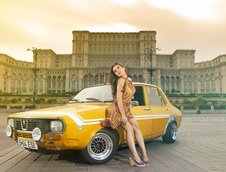 Pictorial din era Ceausescu: Dacia 1300 si Larissa, by Kara Photo