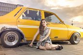 Pictorial din era Ceausescu: Dacia 1300 si Larissa, by Kara Photo