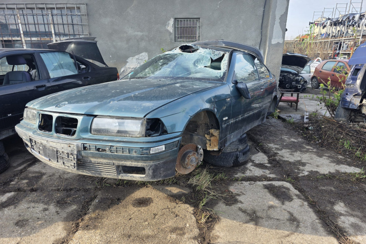 Piese BMW Seria 3 E36 [1990 - 2000] Compact hatchback 316i MT (105 hp)
