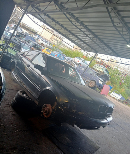 Piese BMW Seria 3 E46 [1997 - 2003] Sedan 4-usi 320d MT (136 hp)