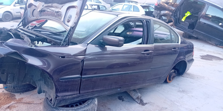 Piese BMW Seria 3 E46 [1997 - 2003] Sedan 4-usi 325i MT (192 hp)